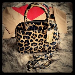 🌺 NWT! XIIX Collection Purse 🌺